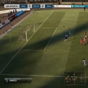 『FIFA13 ワールドクラスサッカー』（WiiU）