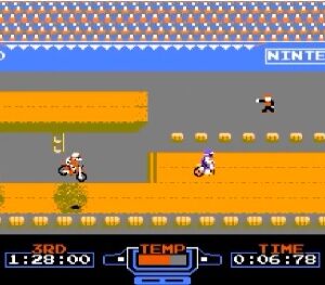 『エキサイトバイク』（ファミリーコンピュータ）